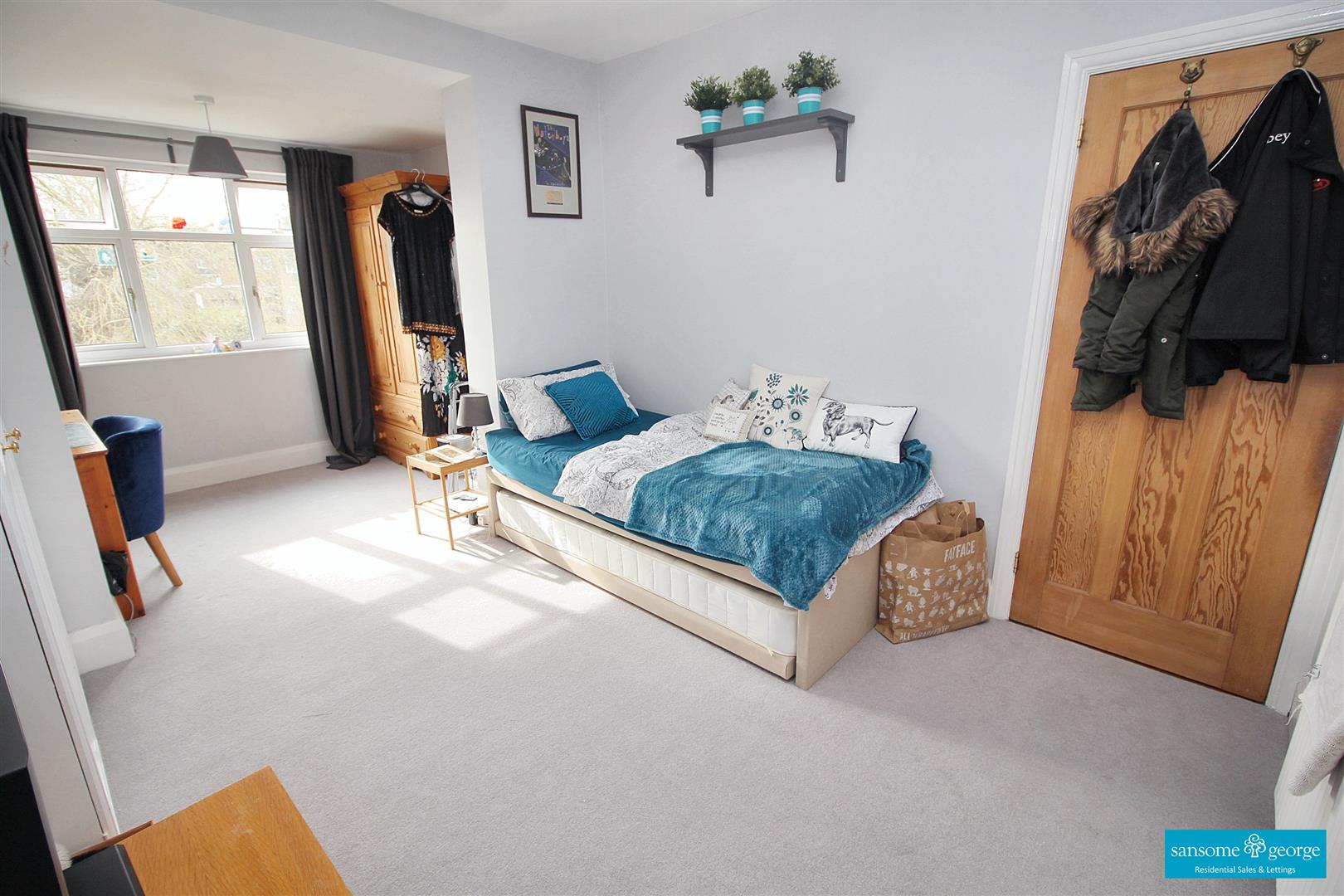 Wendover Way, Tilehurst, Reading